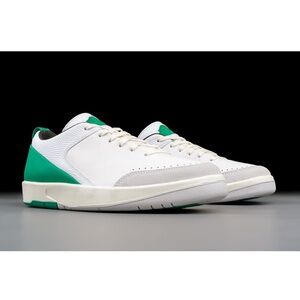 Jordan AIR Womens Air 2 Retro Low Nina Chanel Abney - White Malachite